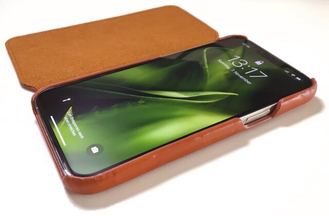 KAVAJ Dallas iPhone 13 Pro Max Hülle