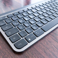 Logitech MX Keys im Test: Flache Tastatur mit Beleuchtung und kompaktem ansprechendem Design